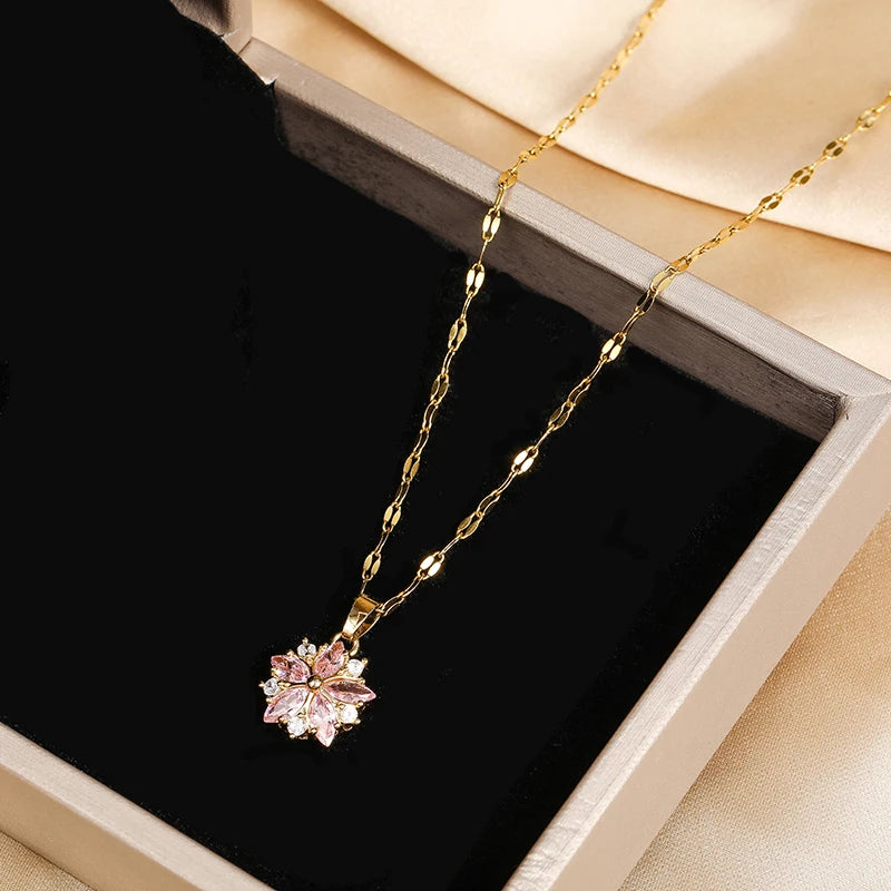 Collier Sakura Rose